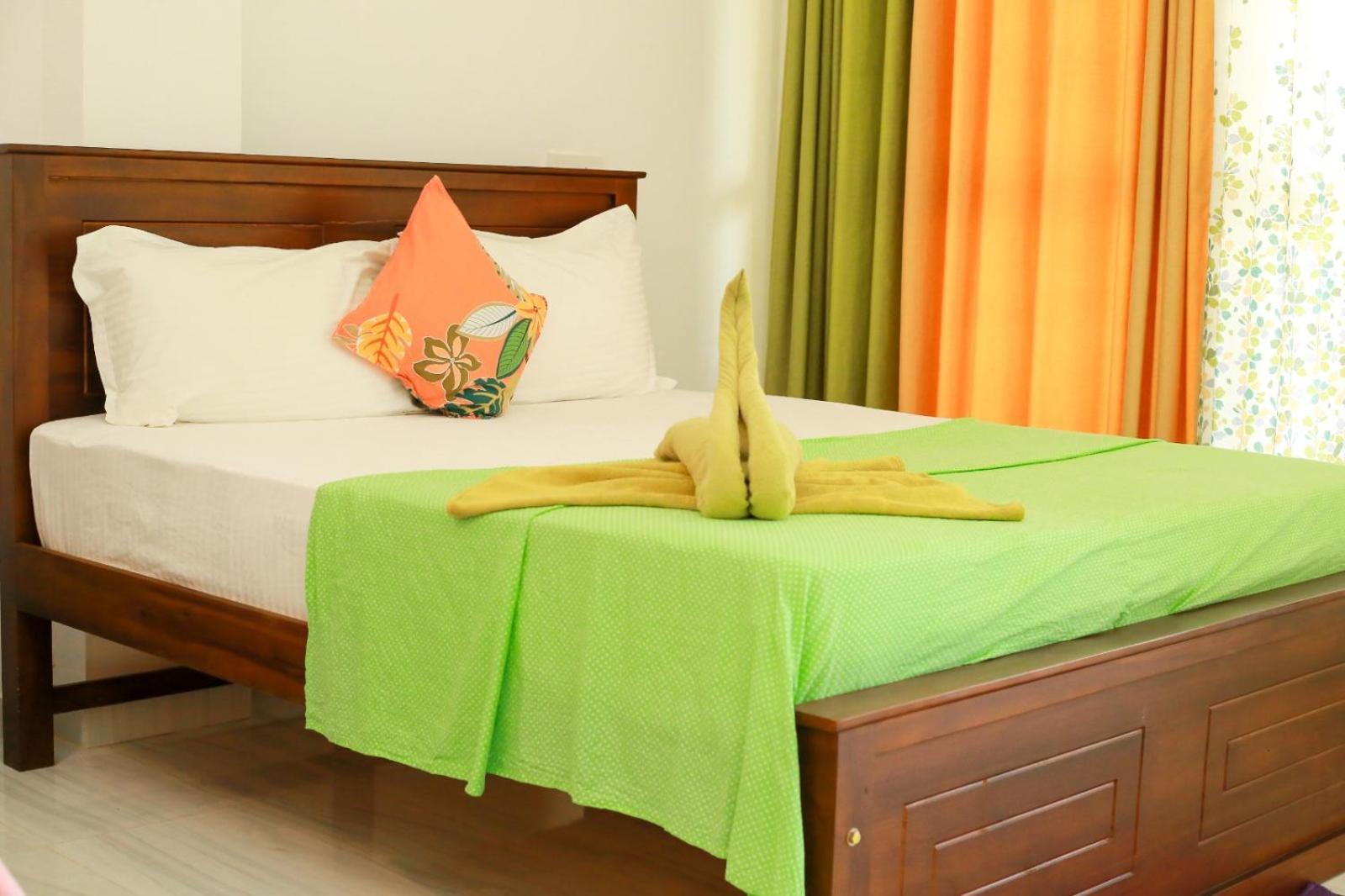 Relax Beach Resort เวลิกามา ภายนอก รูปภาพ