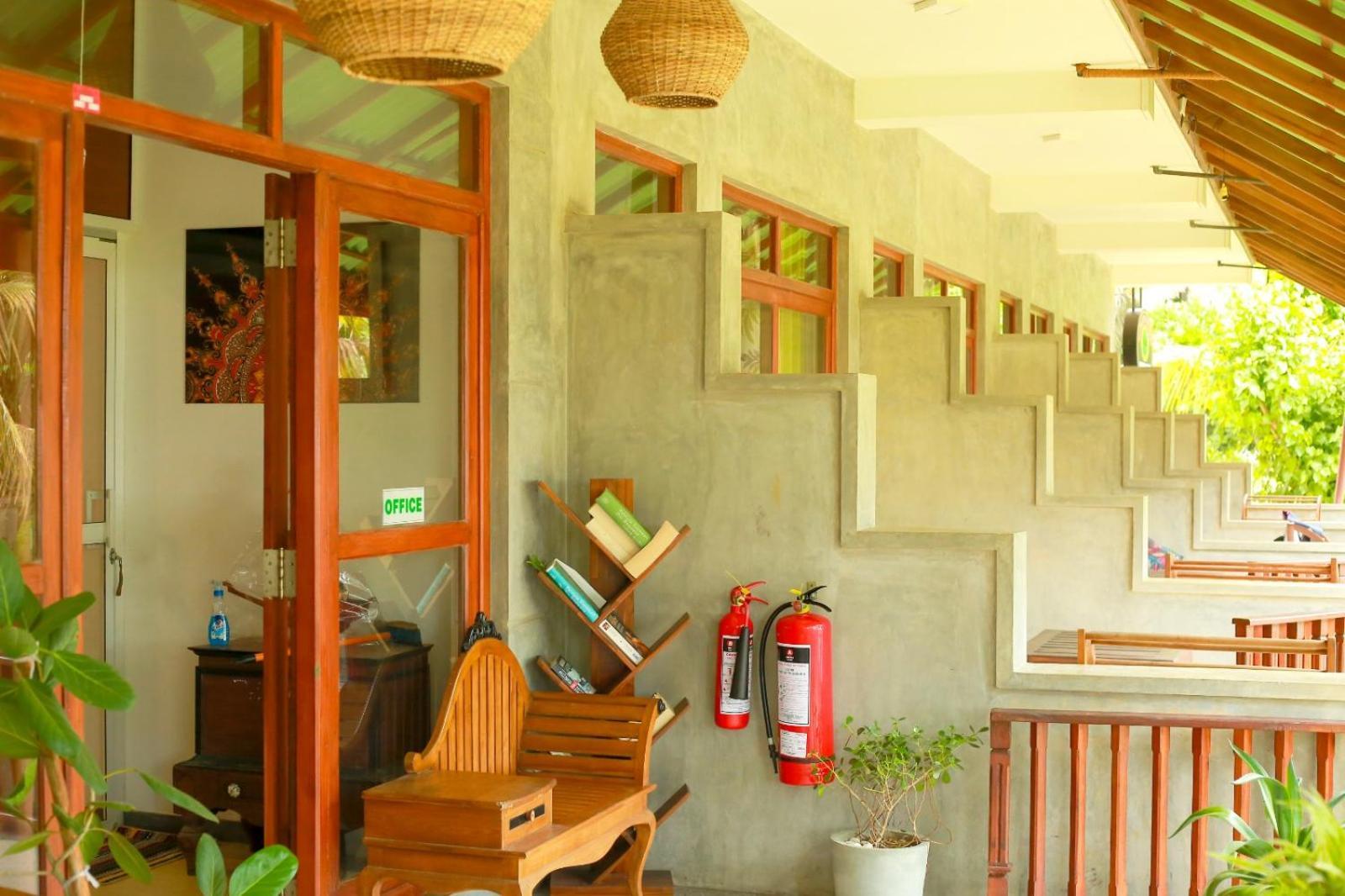 Relax Beach Resort เวลิกามา ภายนอก รูปภาพ